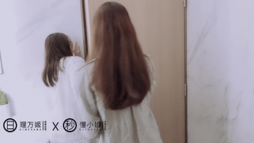 停车场双人全裸露出play@理万姬&times;懂小姐（原创手势认证）