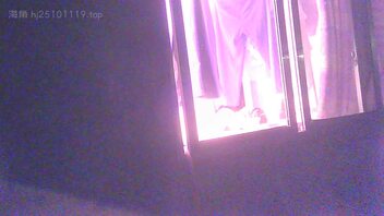 （真实原创3）偷拍妈妈