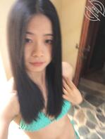 【分享小女友】泳池比基尼2