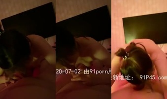 按摩舔鸡巴