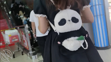 我的丝袜妹妹回来了