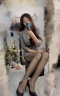 无意间看到妹妹的性感自拍以及包里的丁字裤,润滑剂……1