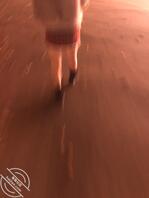 分享-大晚上出来骚的母狗，从小区这个门走到另一个门进小胡同了2