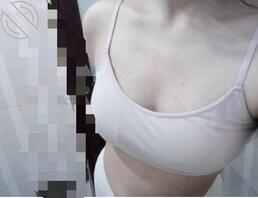 反差的女学生（已成年）2