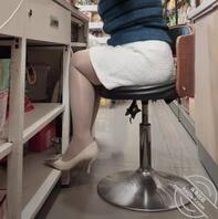 妈妈的丝袜高跟骚脚