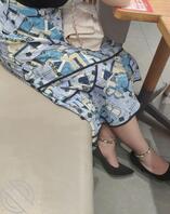 丝袜高跟熟女妈妈在家里被人偷拍0