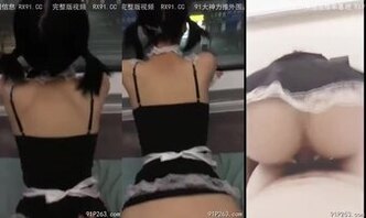 偷情少妇穿JK服发骚背德约炮