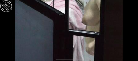 洗澡偷拍181