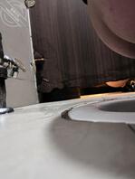 第一次偷拍女厕所