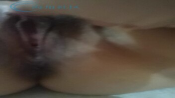 想喝老婆的淫水了给老婆舔舔逼