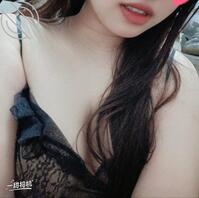 喜欢我这个骚货人妻吗？2