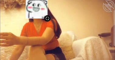 妈妈跟老爸吵架了，跑去酒店那里被我扣沦陷了，次有机会直接拿下了