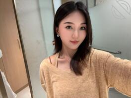 今天老板点了双飞，你们觉得我俩质量可不可以呀