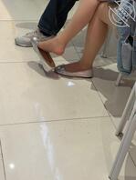 肉色丝袜玉足汗脚一股酸臭味1