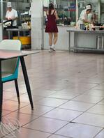 偷拍大学母狗骚腿