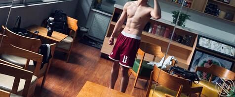 广西ip 这腹肌和jb如何1