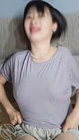 分享骚母狗的奶子0
