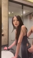 高颜值房产销售为了卖房主动与业主约啪，这样得销售给我来一个(电报已)