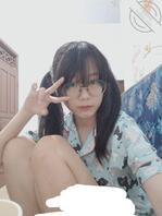 06少萝逼脸同框 嫩穴都没开发