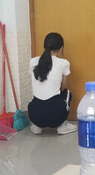 偷拍上高三的亲妹，可以射屏放评论区