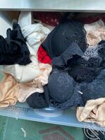 太刺激了，感觉好久没干这事了，
给客户安装，客户有事出去了，偷拍的。2