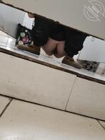 厕拍，可惜设备不行0