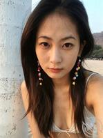 女大学生本人自拍发帖，尝试小穴特写。。
