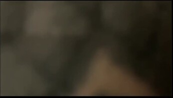 高中生投稿终于操上了坦克妈妈