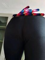 (6)小姨乡下工作,偷拍经期尿尿想闻闻屁眼2