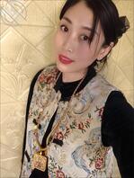 拜托各位了，一人一句羞辱我妈的话，我想让我妈看，我妈名字也很好听，孔繁玉0