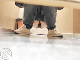 原创厕拍 阿姨的多毛穴1