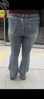 偷拍女同学的紧身牛仔裤0
