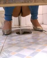 极品小姐姐厕拍收藏分享2