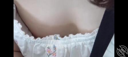 搬，地铁上的美乳0