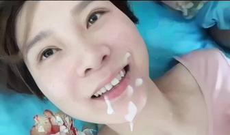 淫荡少妇人妻就是喜欢吃精液说是美颜神药