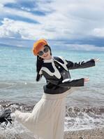 我是一个骚逼。我想让认看到后认出我的人操我。有偿操我