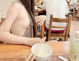 极限露出，路边，饭店内1