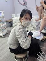 继续更新美甲师的大屁股0
