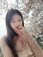 我有让别人操我的大奶子姐姐的癖好，不信你进来看看0