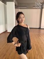 大一美女舞蹈生