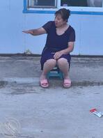 老sao逼射她2