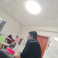 骚逼表姐，有没有喜欢的。今年刚成为人妻