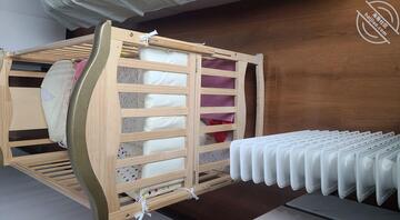 (真实原创)儿媳妇的乳头真是粉嫩0