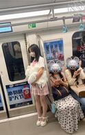 朋友们看看这个是不是母狗1