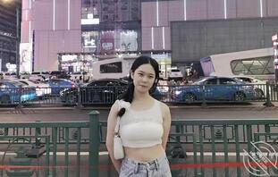 女儿放假回来了，大鸡吧给她小穴放松放松2