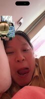 老婆怀孕九个月，骚逼变得好大，跟人视频裸聊，自慰
