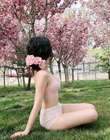 绝品人妻骚母狗极品反差喜欢吃鸡巴内射欢迎评论