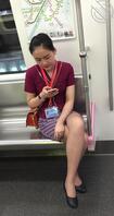 空姐丝袜肉腿不同角度露脸2