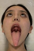 求大鸡巴来操反差母狗的榨精骚嘴，大鸡巴能在榨精骚嘴里坚持多久2