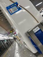 分享-极品成都少妇一步三回头，没得机会抄底